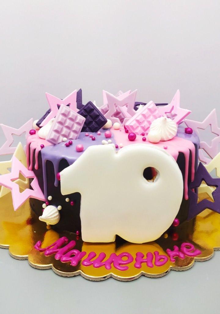 Детский торт Ванильный с клубникой #8 в кондитерской cake64.ru фото