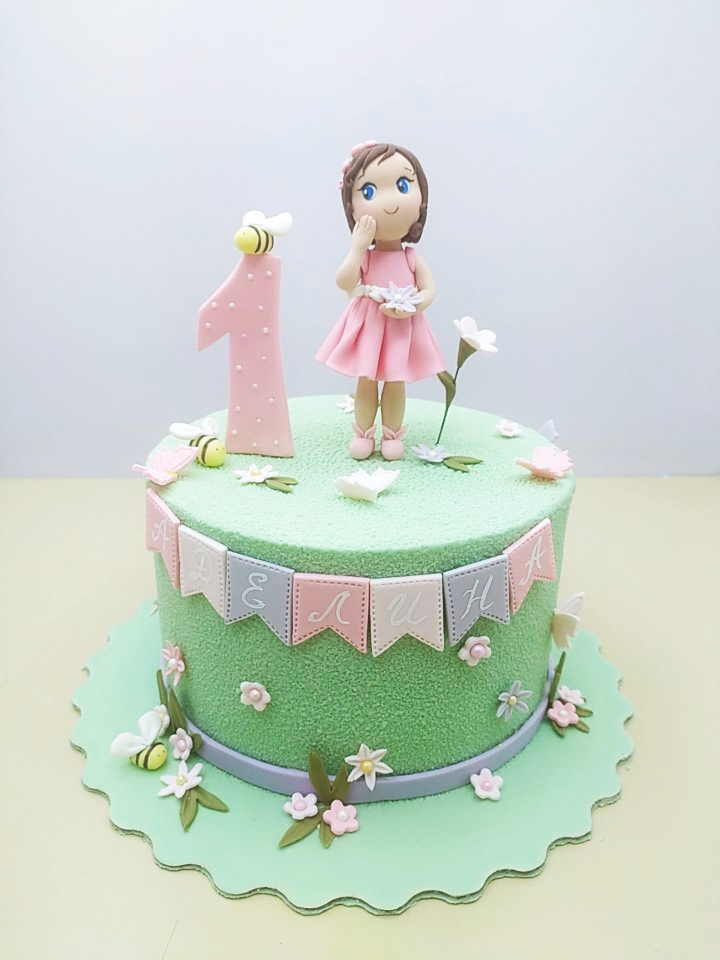 Детский торт Ванильный с клубникой #70 в кондитерской cake64.ru фото