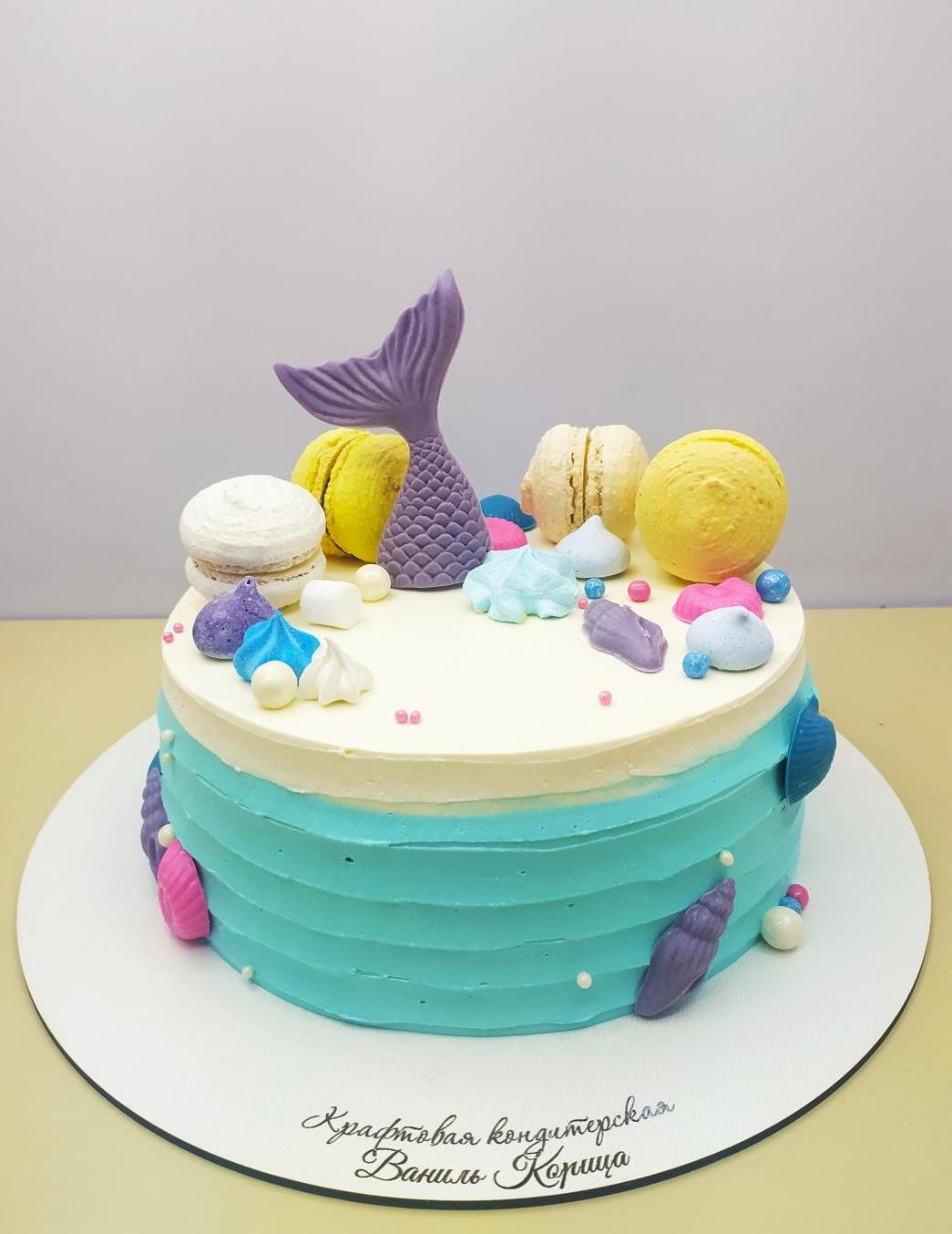 Детский торт Ванильный с клубникой #86 в кондитерской cake64.ru фото