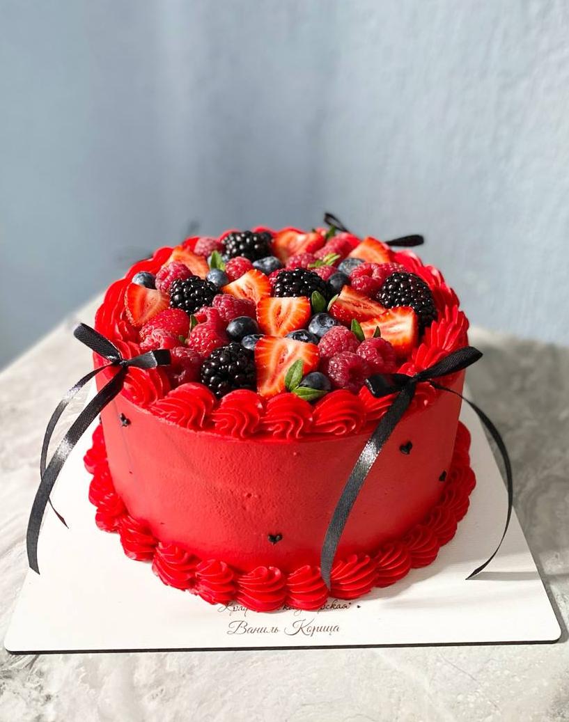 Торт на День Рождения Молочная девочка #265 на сайте https://cake64.ru/ кондитерской Ваниль Корица