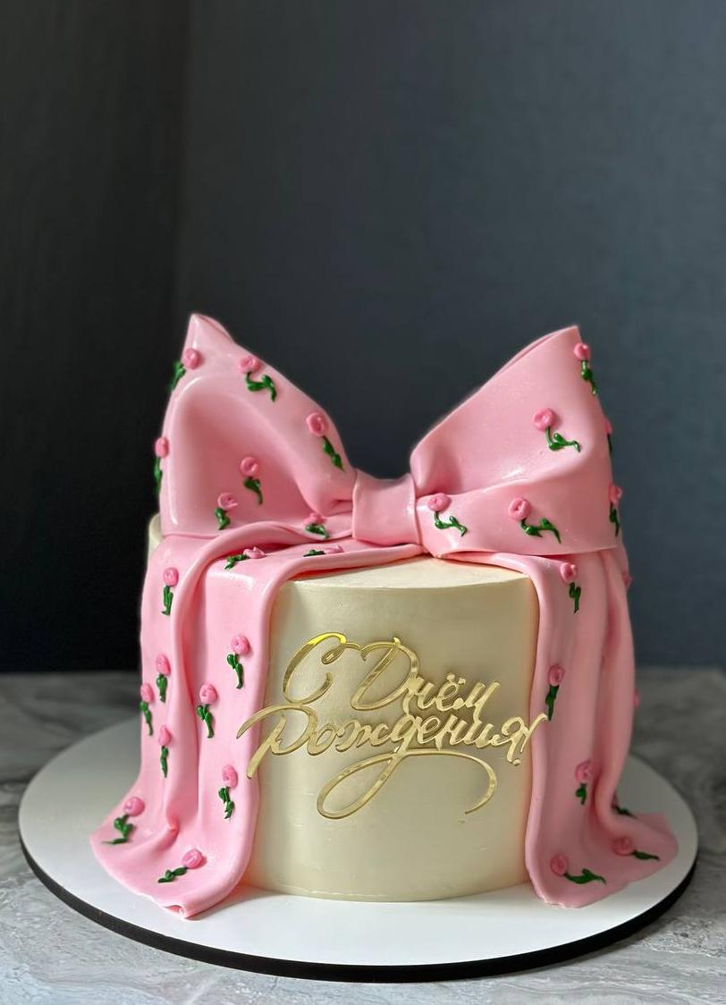 Детский торт Молочная девочка #321 в кондитерской cake64.ru фото