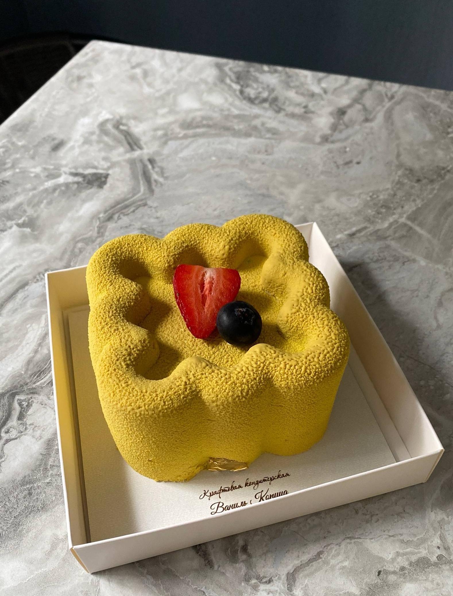 Бенто торт Молочный ломтик квадрат #319 на сайте https://cake64.ru/ кондитерской Ваниль Корица