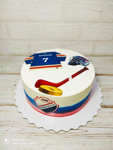 Торт на День Рождения Ванильный с клубникой #17 в кондитерской cake64.ru фото