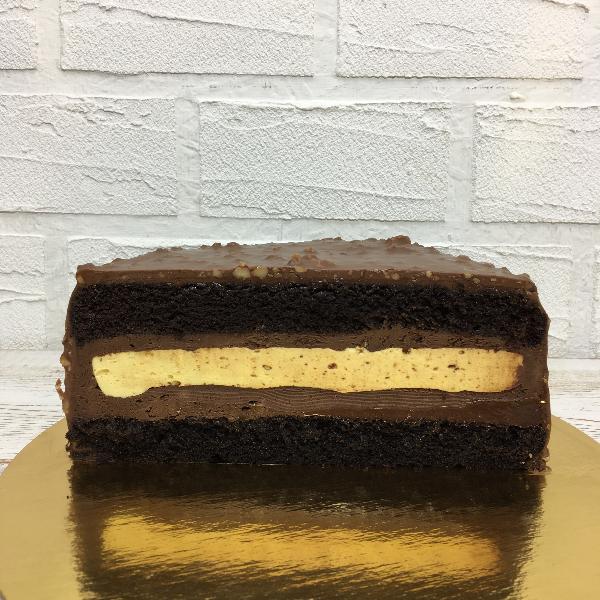 Торт поздравление Манго шоколад #44 на сайте https://cake64.ru/ кондитерской Ваниль Корица
